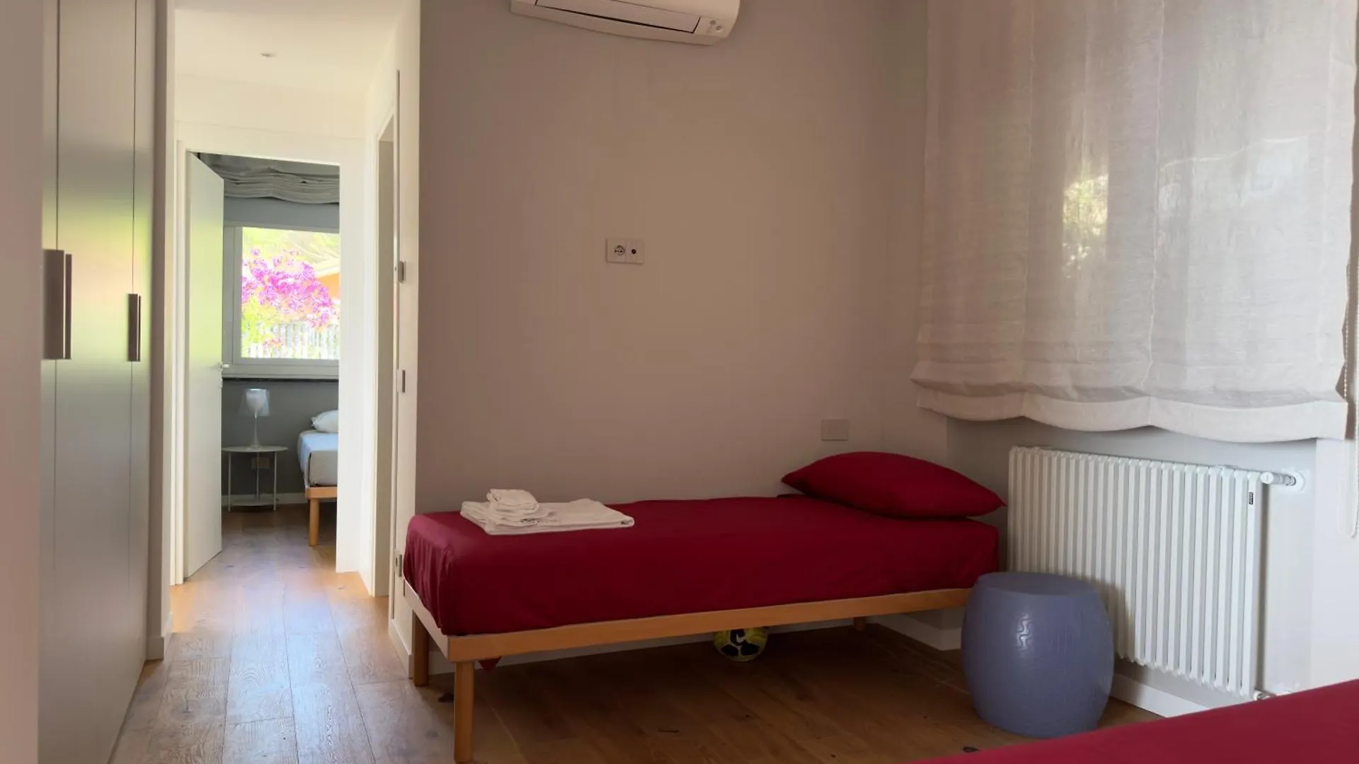 Apartment Elegant Modern And Bright Flat With Splendid Terrace Overlooking The Sea And Palmaria Island Modern Designer Interior Accommodates Up To Six People Porto Venere Italien