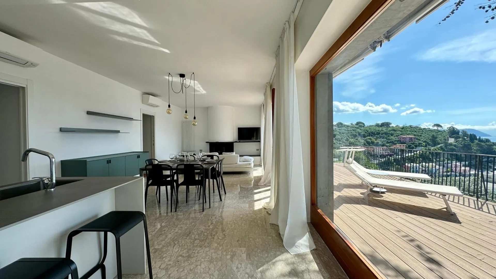 Elegant Modern And Bright Flat With Splendid Terrace Overlooking The Sea And Palmaria Island Modern Designer Interior Accommodates Up To Six People Porto Venere